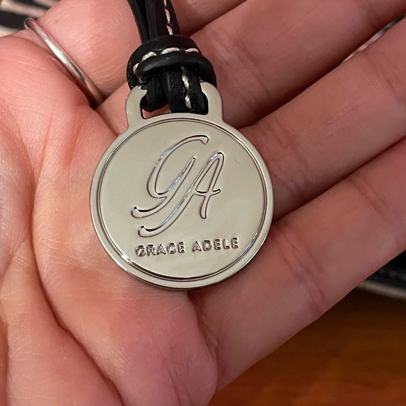 Grace Adele Zebra striped crossbody. NWOT - Picture 5 of 5